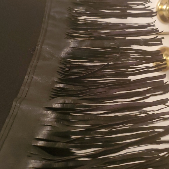 NWT Vegan Leathet Fringe Skirt - Picture 3 of 3